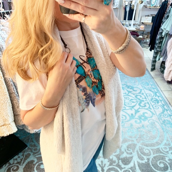 Chunky Blue Regalite Beaded Necklace - Picture 2 of 4